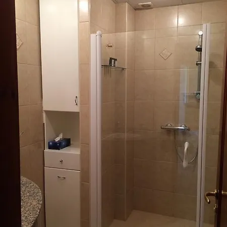 Apartament Under The Walnut Tree Varna